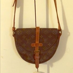 100% authentic Louis Vuitton small crossbody